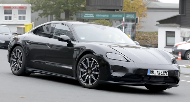 Porsche Taycan Diluncurkan Untuk Menyaingi Tesla Model S plaid