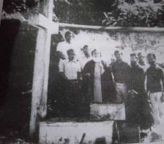 His Grace Dr. Philipose Mar Theophilus Metropolitan (of blessed memory) at St Inez cemetery when the relics of Blessed Alvares Thirumeni were taken.