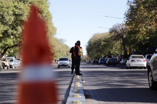 Fin de semana largo: 92 personas procesadas y 2 fiestas desactivadas por violar las restricciones