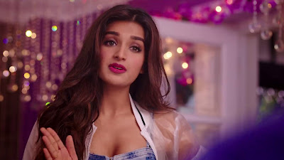 Nidhhi Agerwal HD Wallpaper