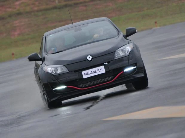 Renault Megane RS Brasil - preto