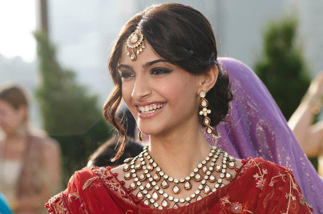 Sonam Kapoor in Thank You