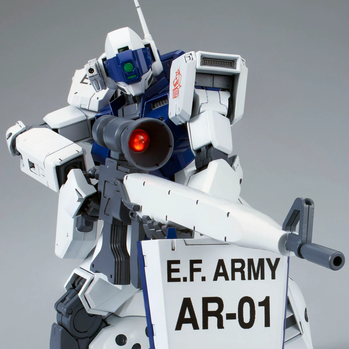 P-Bandai: MG 1/100 GM Sniper II [White Dingo]