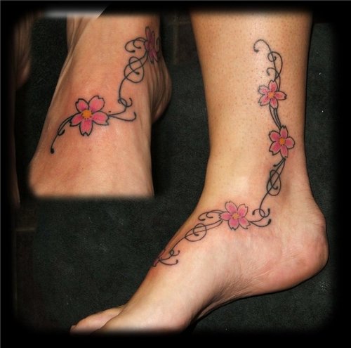 writing on foot tattoo pictures writing on foot tattoo designs