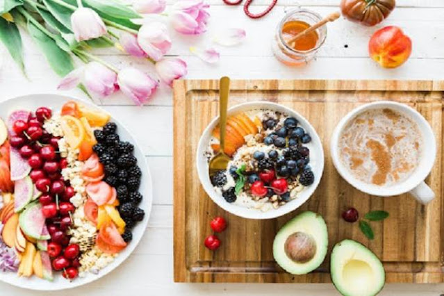 easy ways to get more fruits veggies at breakfast