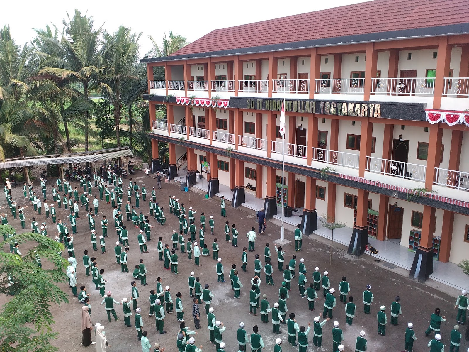 Senin 22 05 2017 Berdasarkan rekapitulasi nilai seleksi dan hasil musyawarah Tim Seleksi Guru Baru SDIT Hidayatullah Tahun