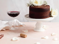 RED WINE CHOCOLATE CAKE