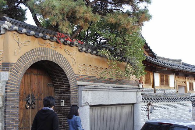 Bukchon Hanok Village(북촌 한옥마을) in Seoul, South Korea