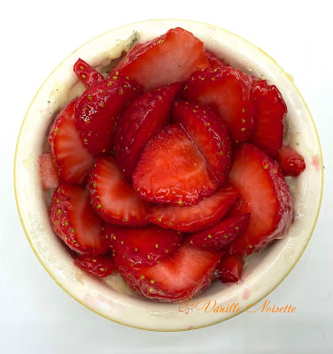 DACQUOISE AUX FRAISES