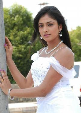 Actress Hari Priya Hot Photos