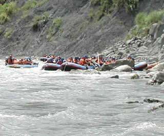 rafting on the hsiu ku luan river