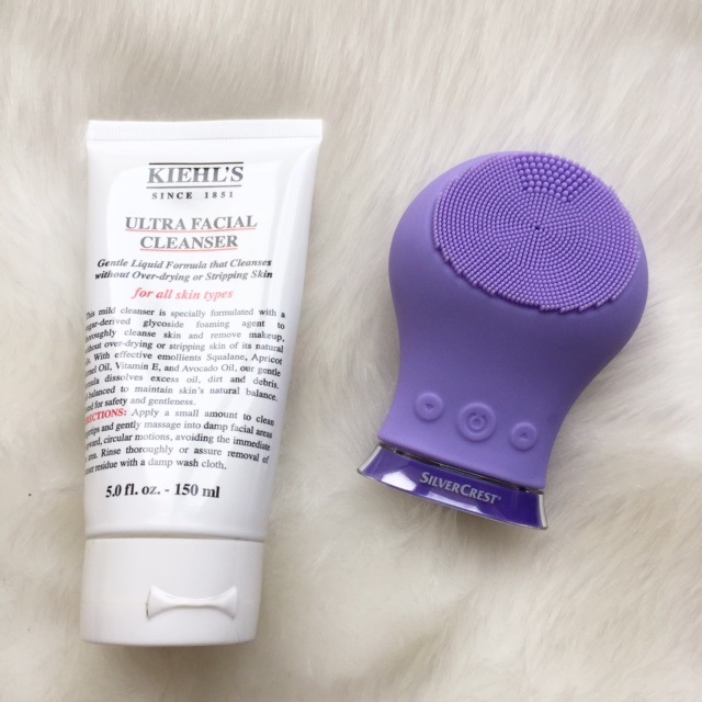 elenalovesthis face cleanser device