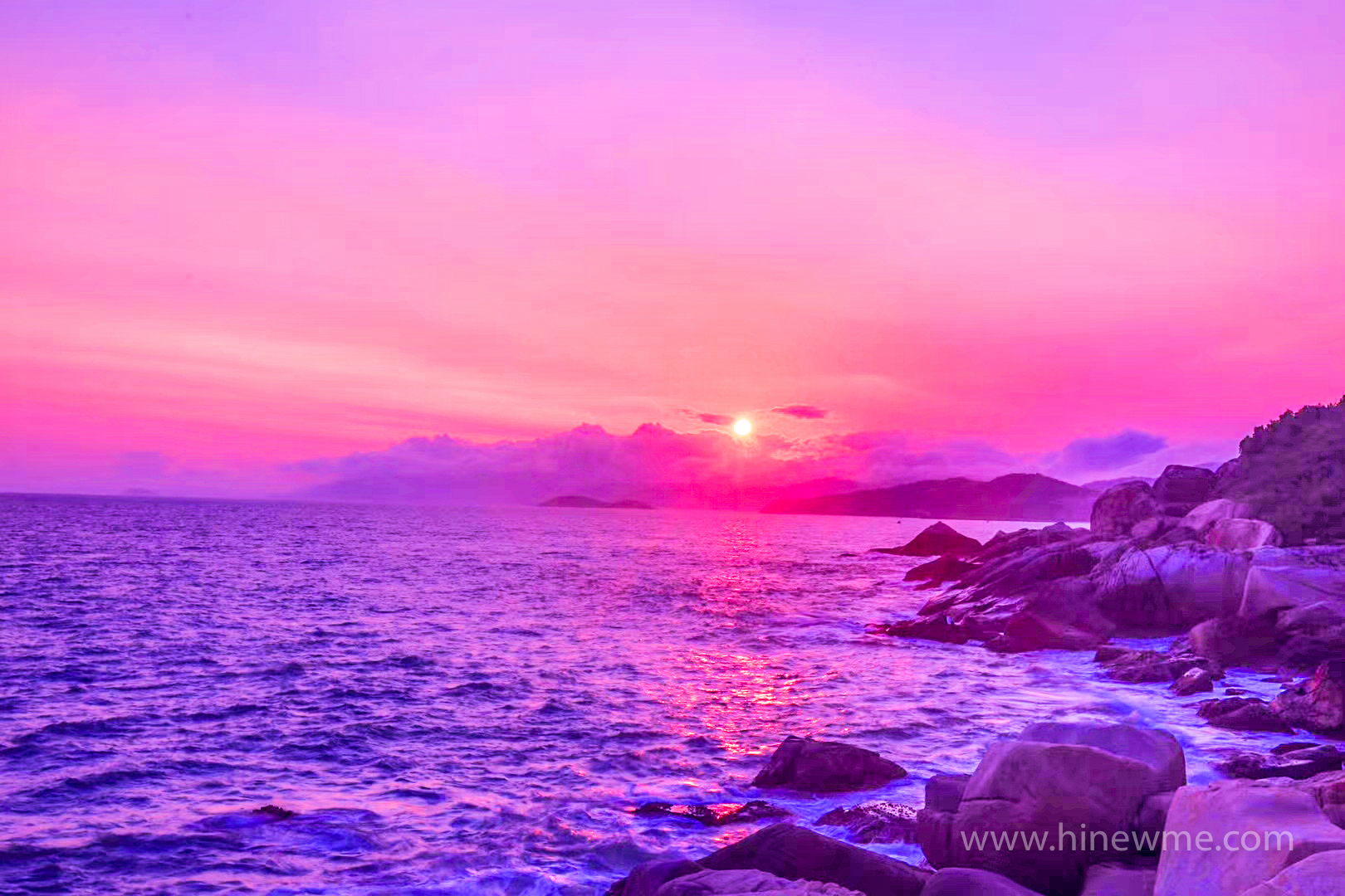 14cupcake style Purple seascape sunset photograph, and Lightroom exposure skill