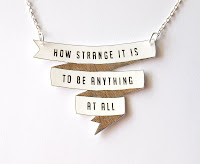 Banner Necklace2