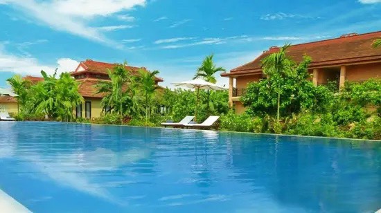 Bán RESORT 4* ; 5* Hội An, Lăng Cô - Huế 350 tỷ - 1100 tỷ