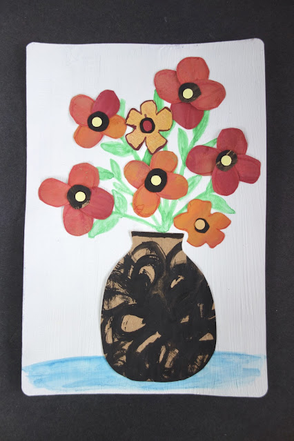 Painted paper and floral collage Andrea Nelson, Workshop Week, painted paper, floral collage, collage, watercolor, glue, brown paper bag, paper crafts, art journal, easy art project, blah to TADA, crafty recycling, photo by Claire Mercado-Obias