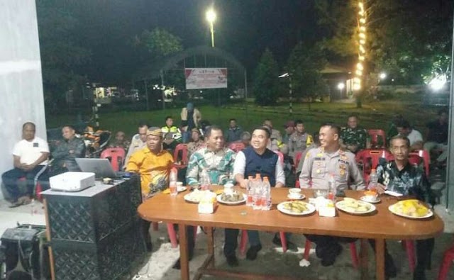 HUT Bhayangkara ke-77, Polsek Indrapura Gelar Nonton Bareng Wayang Kulit 