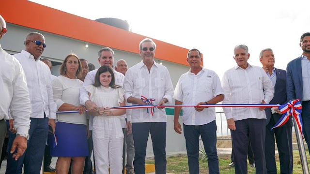 Abinader inaugura primera estación de pesaje de residuos sólidos del país construida por Propeep   