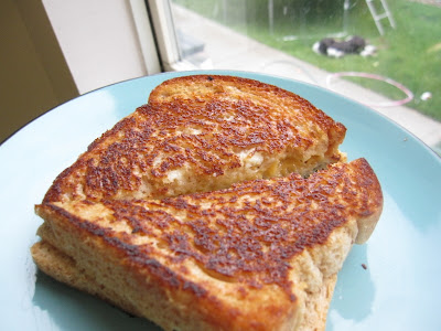 grilled cheese using mayo