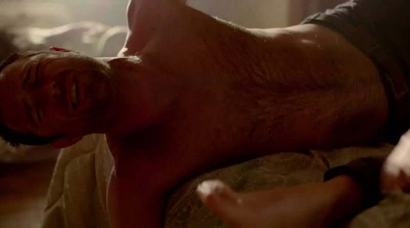 Sullivan Stapleton Shirtless in Strike Back s1e04