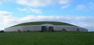 Makam Kuno Newgrange - Irlandia