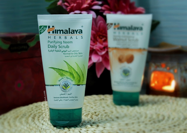 مقشرات الوجة من هيمالايا | Himalaya Face Scrubs ، مدونات الجمال ، عناية ، العناية بالبشرة ، عنايتي ببشرتي ، تقشير البشرة ، مقشر النيم ، مقشر الجوز ، مدونة بسمة حلم ، basma7lm ، salwa