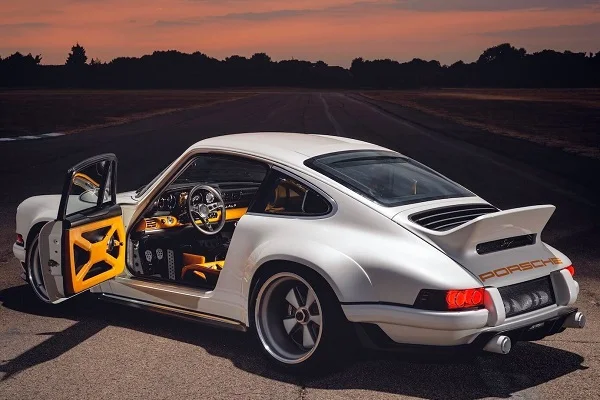 Porsche 911 964 preparado por Singer