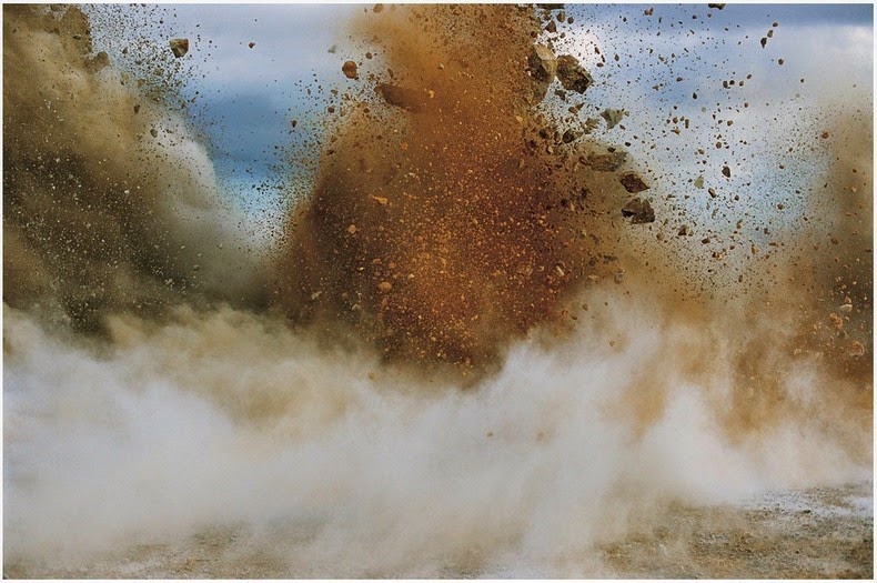 naoya-hatakeyama-blast-3