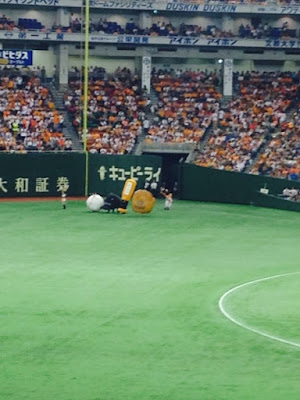 mascot race at Tokyo Dome