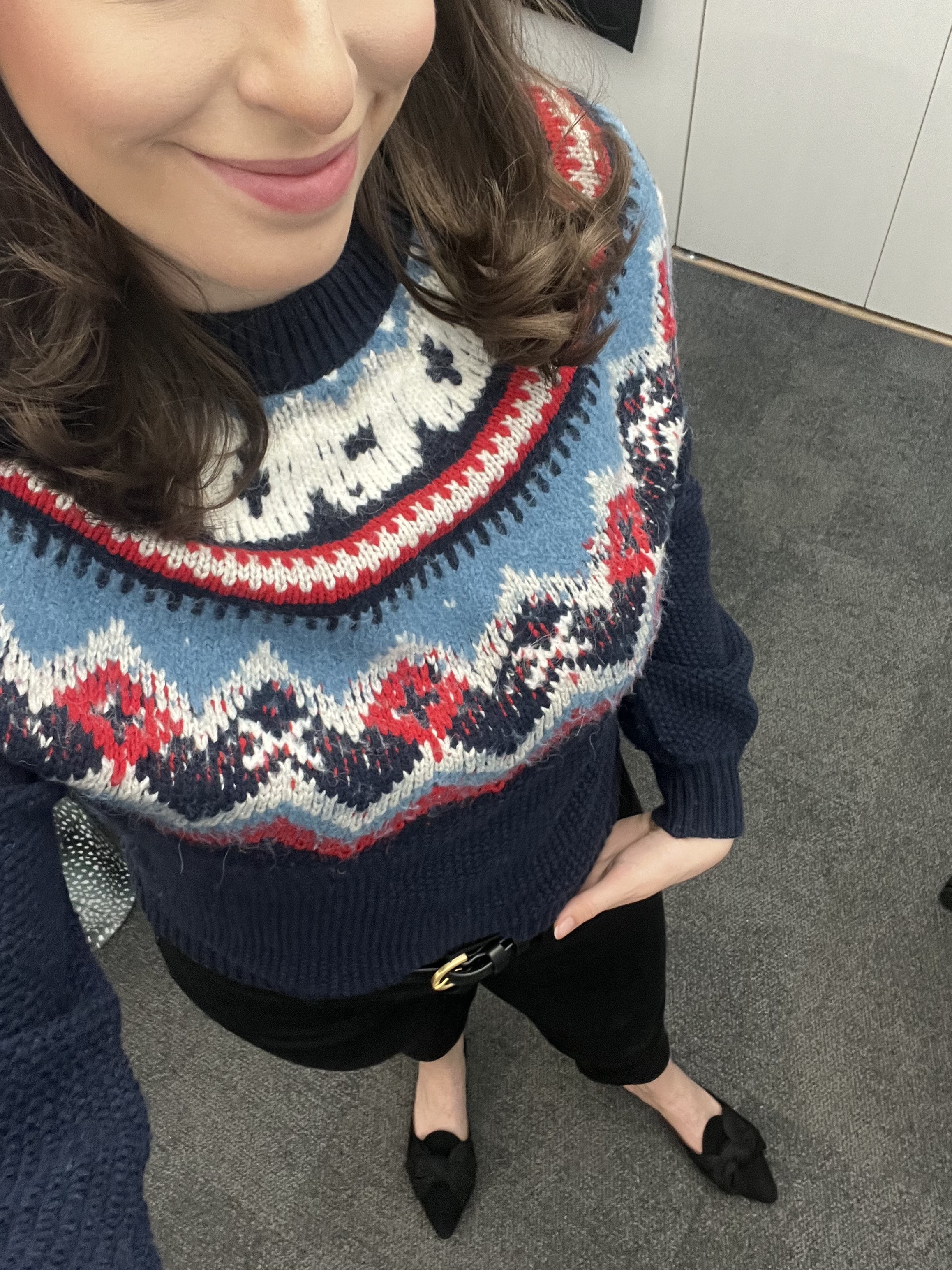 fair isle, casual friday, fair isle sweater, winter workwear, business casual, office outfit, office outfit, winter outfit, black jeans, black mules, business casual