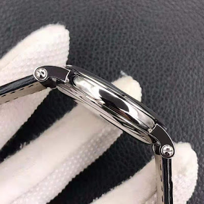 Introduce AAA replica Patek Philippe Calatrava 5153G-010