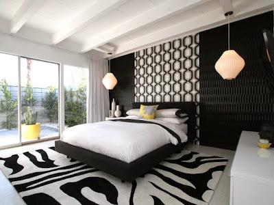 Color Black and White For Elegant Bedroom