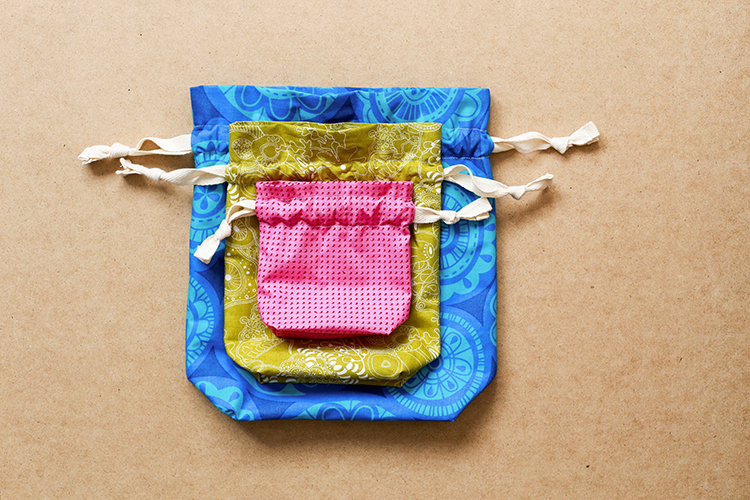 How to Make an Easy Drawstring Bag – Joy's Life