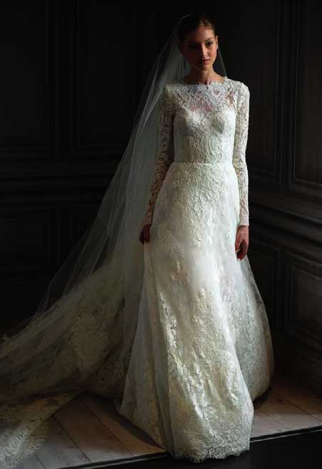 Above Monique Lhuillier presented this stunning lace Aline gown