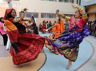 Navratri Garba in Traditional Dress