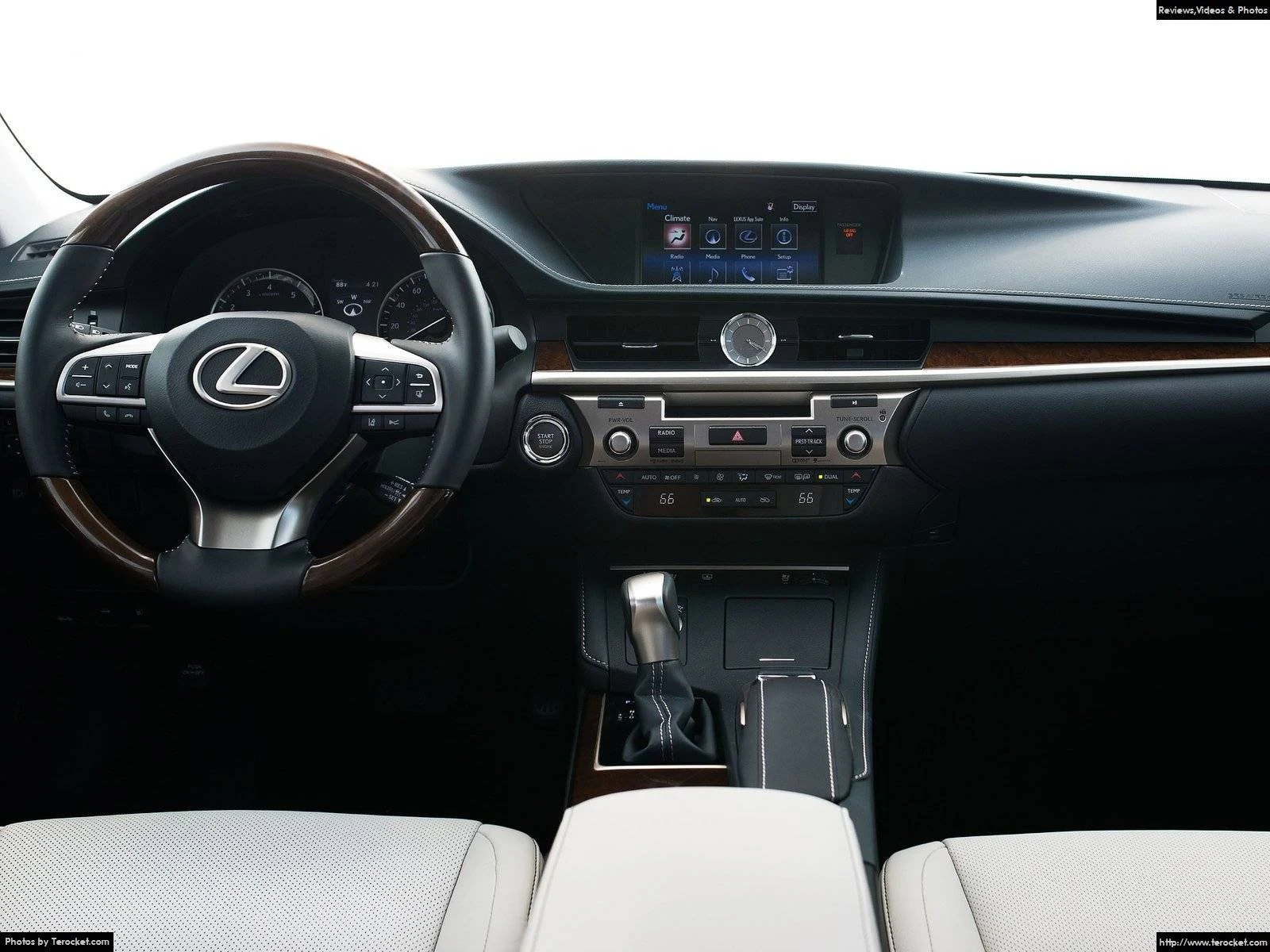 Đánh giá xe Lexus ES350 2016