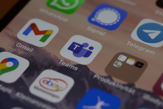 apps for cell phone, best stocks to buy, learn a trade