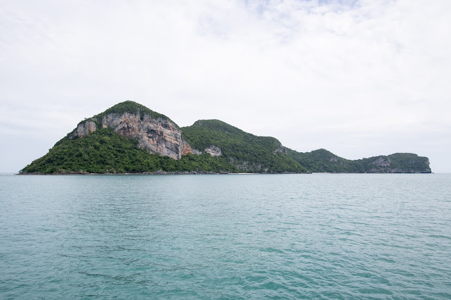 Navigazione verso l'Angthong national park