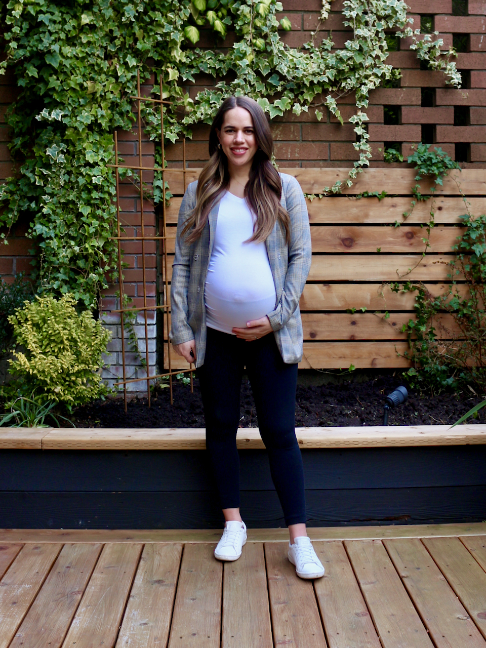 Jules in Flats - Leggings and T-Shirt Outfit with Blazer (Business Casual Workwear on a Budget)