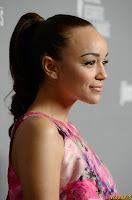 Ashley Madekwe Revenge Actress Photos Gallery 1