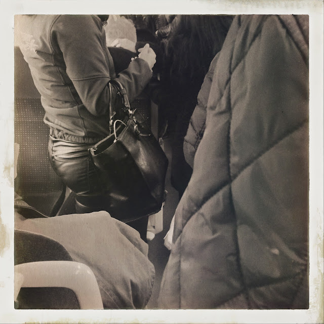 Leren broek. Hipstamatic: Benedict + Uchitel 20. Foto: Robert van der Kroft