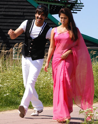 super hit combination of Ravi Teja and Nayanatara latest pictures