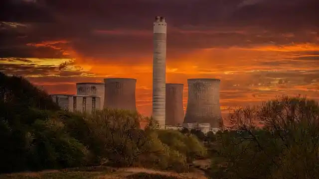 gambar reaktor pembangkit listrik tenaga nuklir