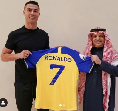 نادي النصر السعودي يضم كريستيانو رونالدو