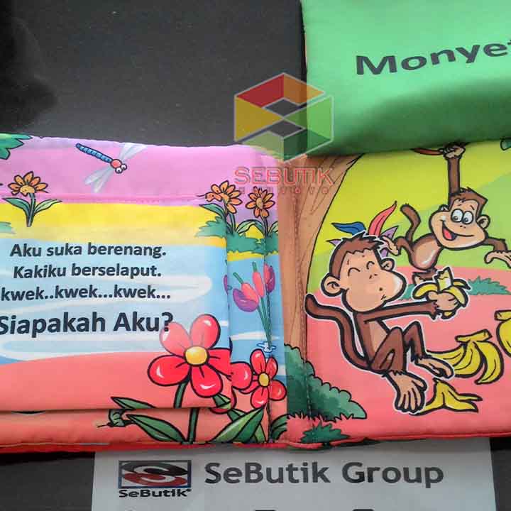 Buku Bantal Siapakah Aku?