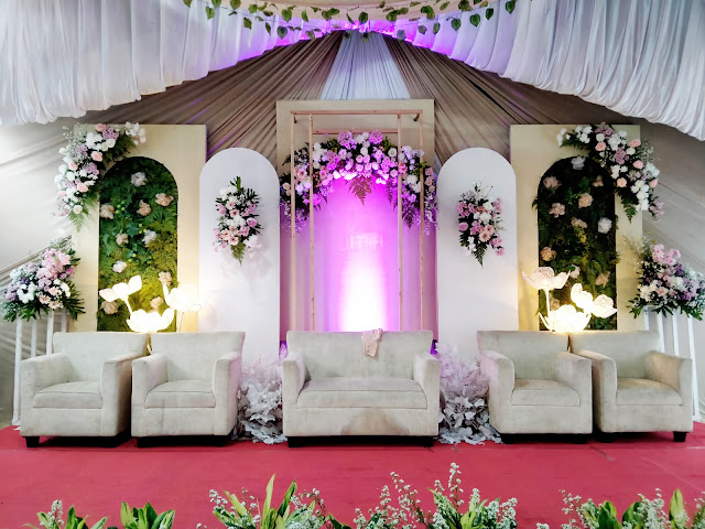 Paket pernikahan di rumah lengkap dan murah termasuk makeup pengantin, dekoasi pelaminan dan backdrop, foto dan video