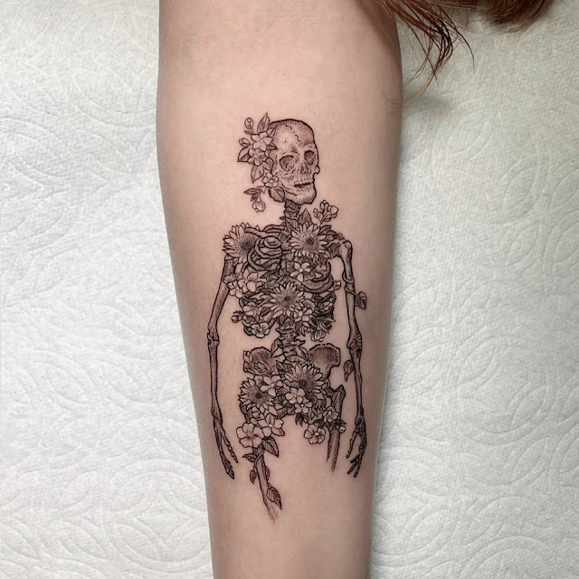 30 tatuagens de esqueleto para as mulheres
