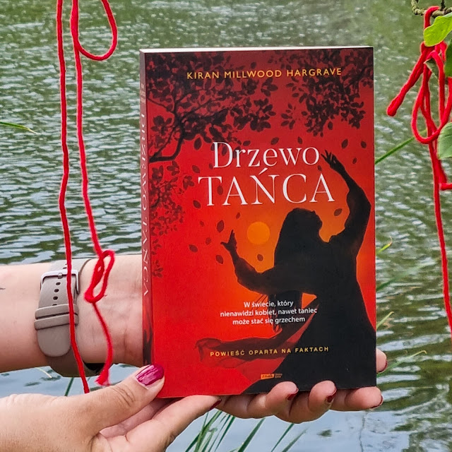 Kiran Millwood Hargrave, Drzewo tańca [Znak Literanova]