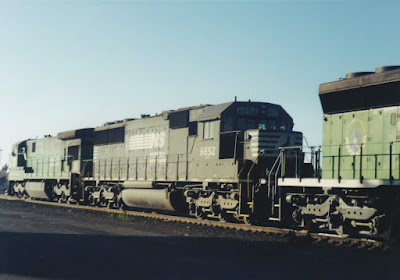 Norfolk Southern SD60 #6652 in Vancouver, Washington, on August 1, 1999