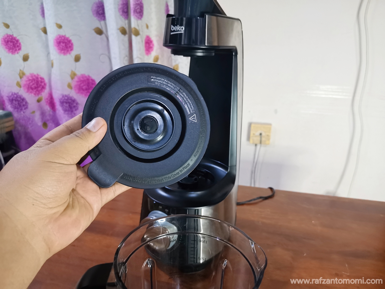 Beko Vacuum Blender